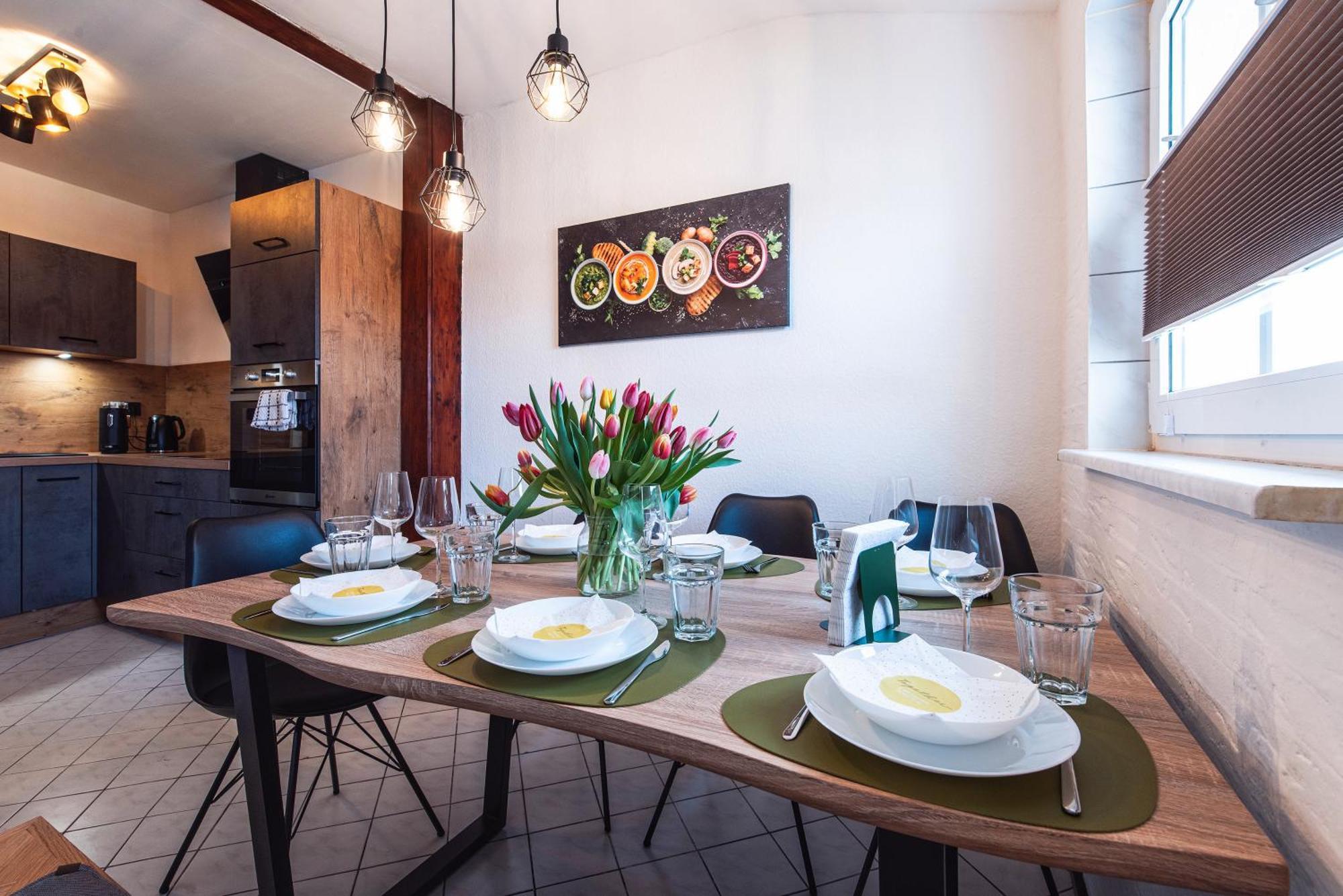 Grosszuegiges Apartment - Zentral - Kueche - Familienfreundlich Эрфурт Экстерьер фото